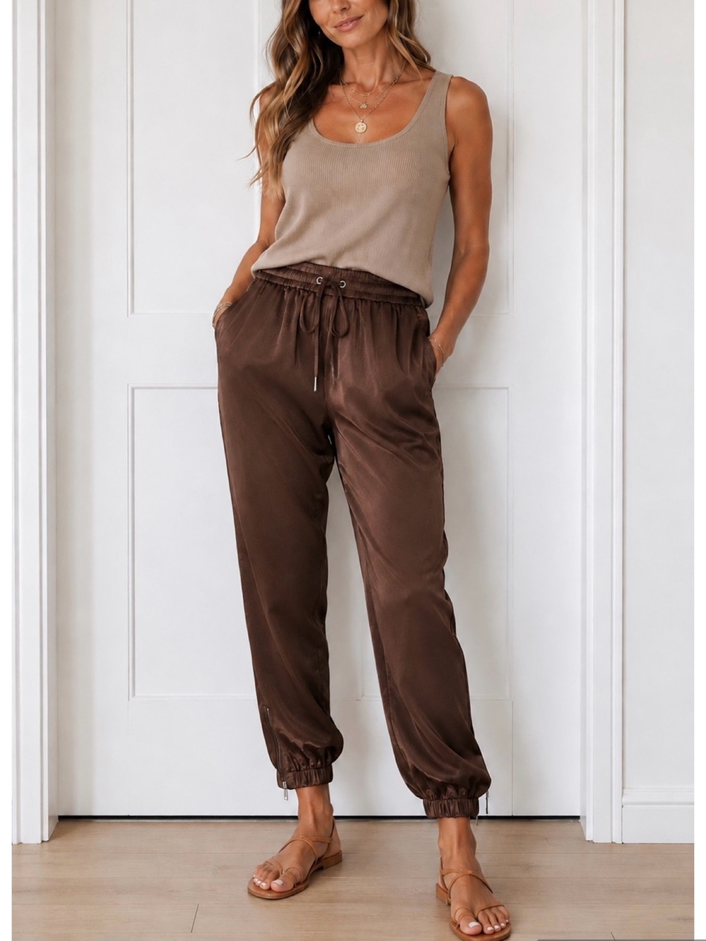 Simply V. Vera Wang brown Satin  Jogger Pants